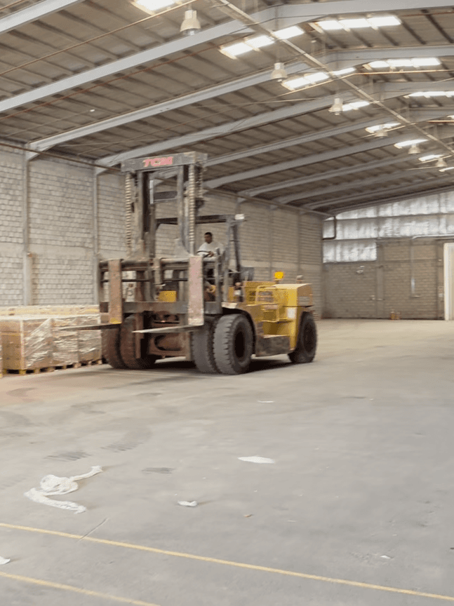 Forklift service in Riyadh logistics yard